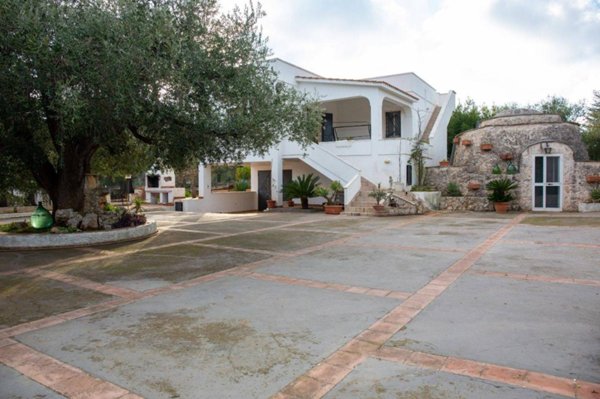 casa indipendente in vendita ad Ostuni