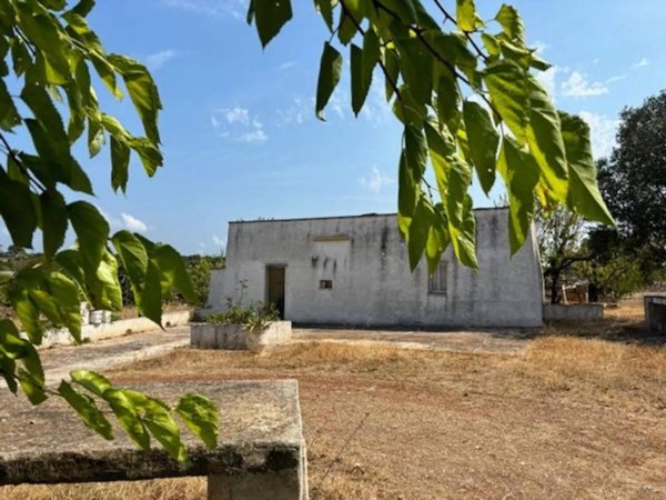 casa indipendente in vendita ad Ostuni