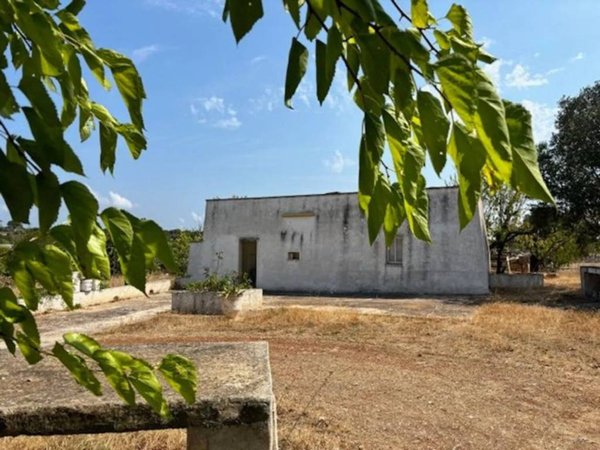 casa indipendente in vendita ad Ostuni