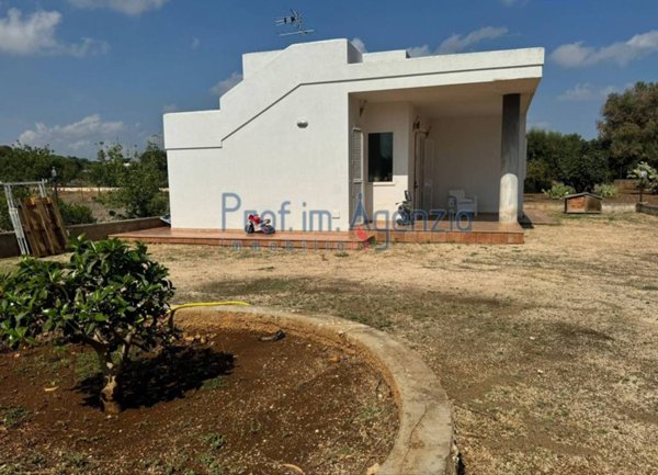 casa indipendente in vendita ad Ostuni