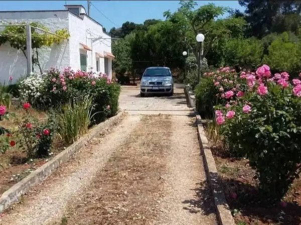 casa indipendente in vendita ad Ostuni