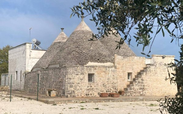 negozio in vendita ad Ostuni