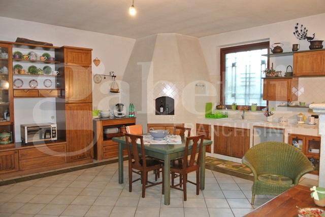 casa indipendente in vendita ad Ostuni