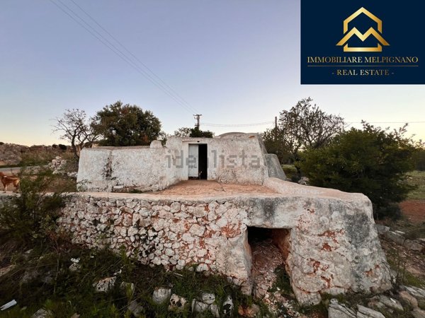 quadrivano in vendita ad Ostuni