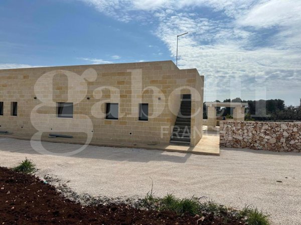 casa indipendente in vendita ad Ostuni