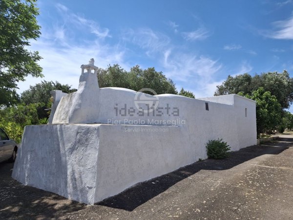 pentavano in vendita ad Ostuni
