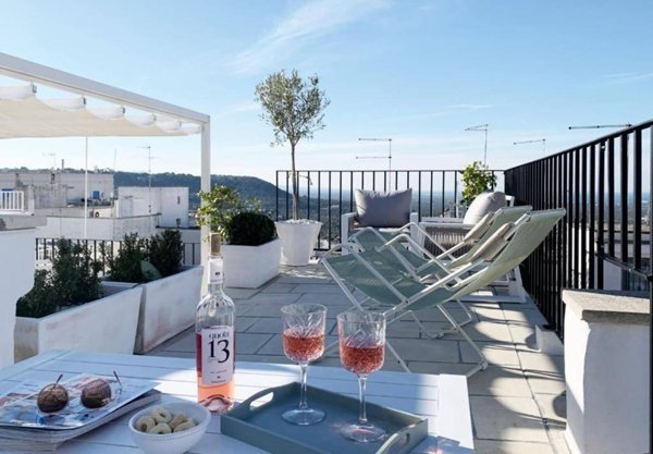 casa indipendente in vendita ad Ostuni in zona Rosa Marina