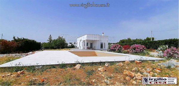 casa indipendente in vendita ad Ostuni