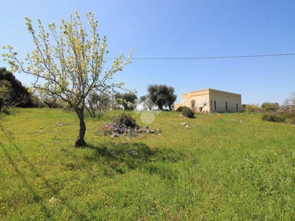 casa indipendente in vendita ad Ostuni