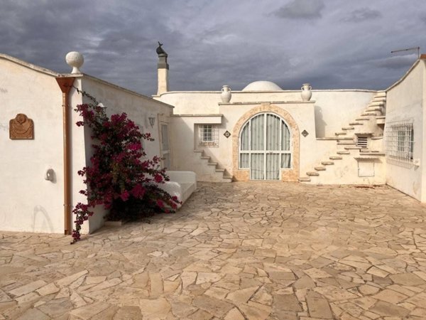 casa indipendente in vendita ad Ostuni
