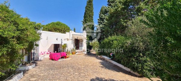 pentavano in vendita ad Ostuni