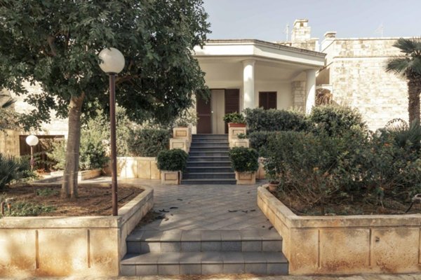 casa indipendente in vendita ad Ostuni in zona Pilone