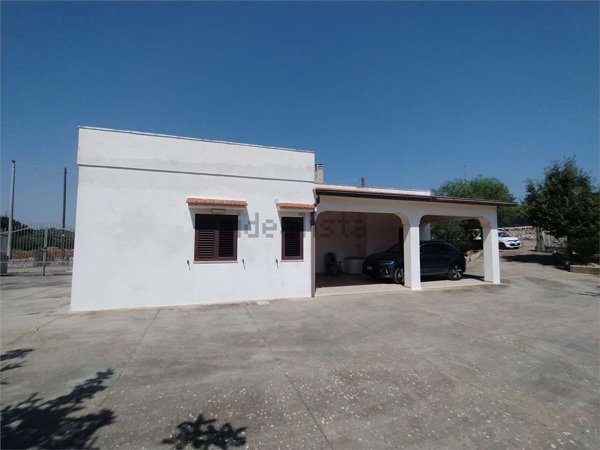 casa indipendente in vendita ad Ostuni