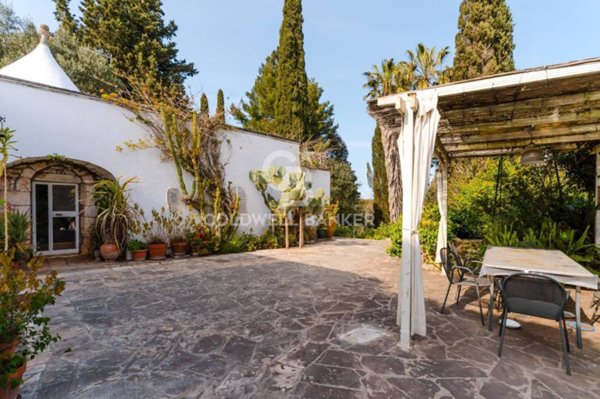 casa indipendente in vendita ad Ostuni