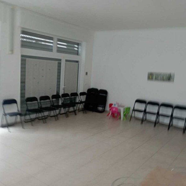 locale commerciale in vendita ad Ostuni