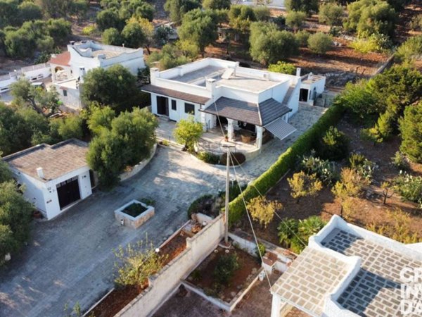 casa indipendente in vendita ad Ostuni