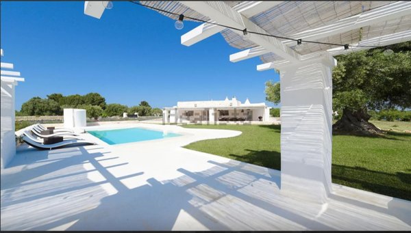 quadrivano in vendita ad Ostuni