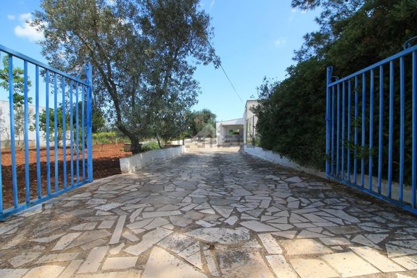 casa indipendente in vendita ad Ostuni