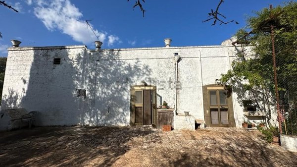 quadrivano in vendita ad Ostuni
