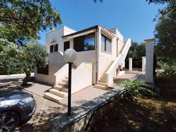casa indipendente in vendita ad Ostuni