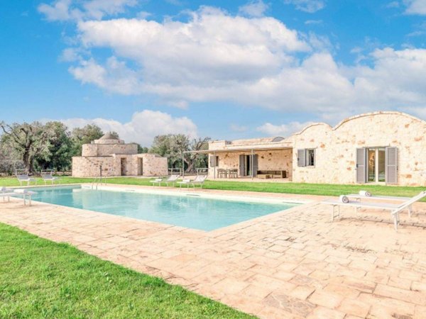 casa indipendente in vendita ad Ostuni
