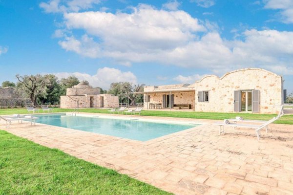 casa indipendente in vendita ad Ostuni
