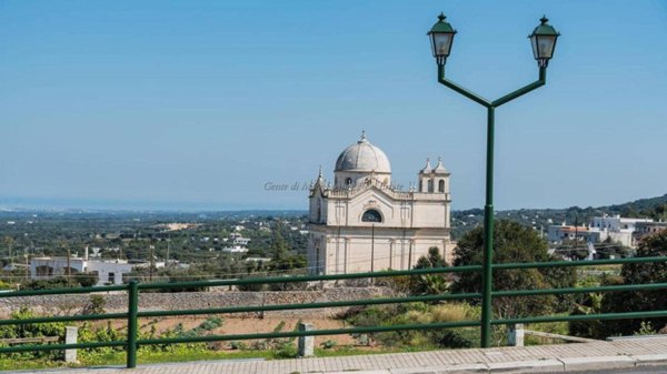 casa indipendente in vendita ad Ostuni