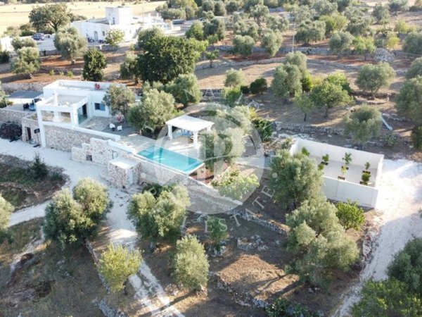 casa indipendente in vendita ad Ostuni