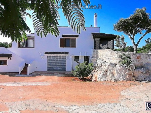 casa indipendente in vendita ad Ostuni