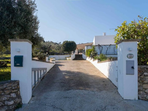 casa indipendente in vendita ad Ostuni