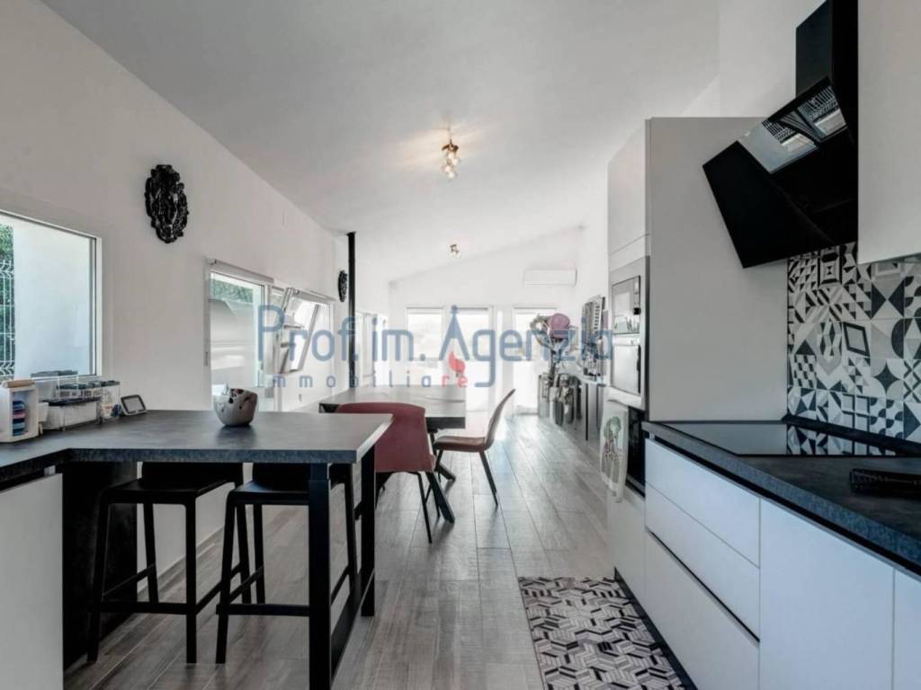 casa indipendente in vendita ad Ostuni