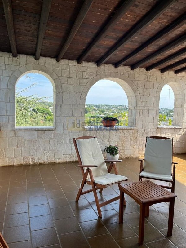 casa indipendente in vendita ad Ostuni
