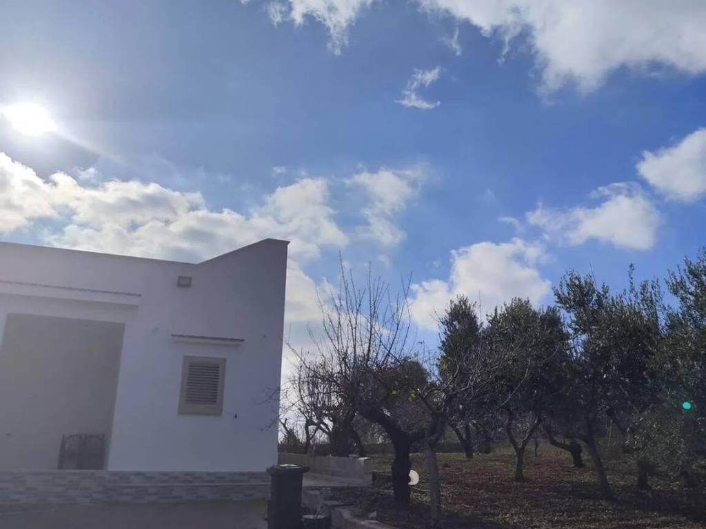 casa indipendente in vendita ad Ostuni