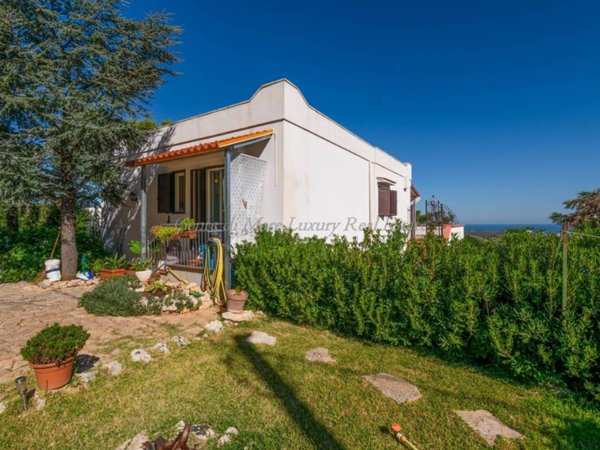 casa indipendente in vendita ad Ostuni