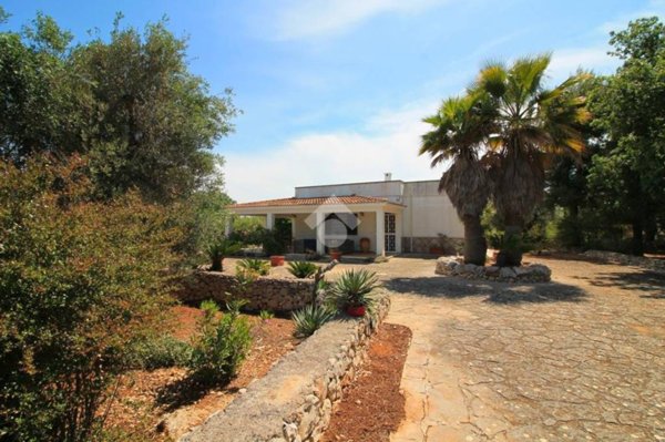 casa indipendente in vendita ad Ostuni