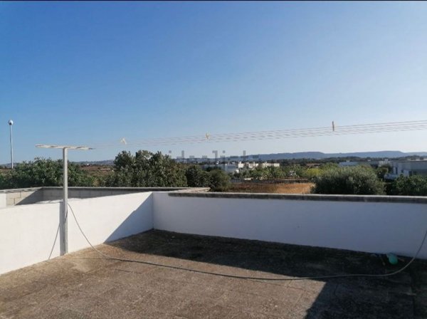casa indipendente in vendita ad Ostuni in zona Villanova