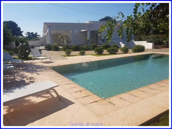 casa indipendente in vendita ad Ostuni