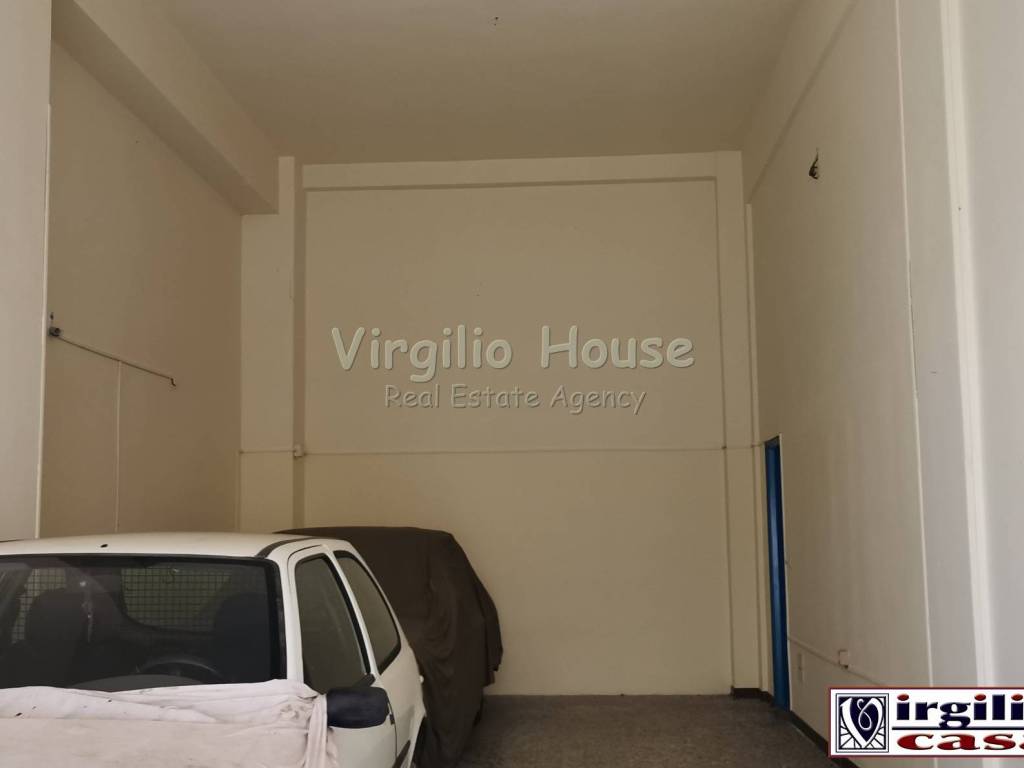 negozio in vendita ad Ostuni