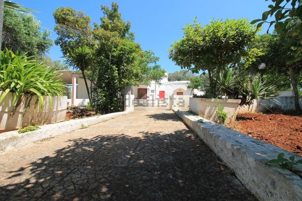 casa indipendente in vendita ad Ostuni