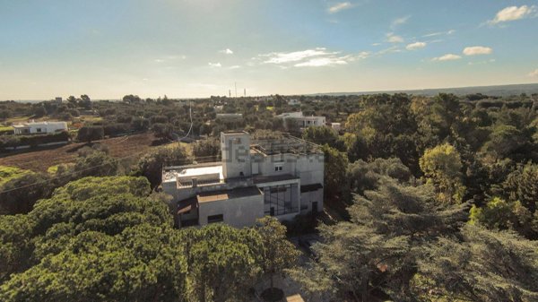 casa indipendente in vendita ad Ostuni