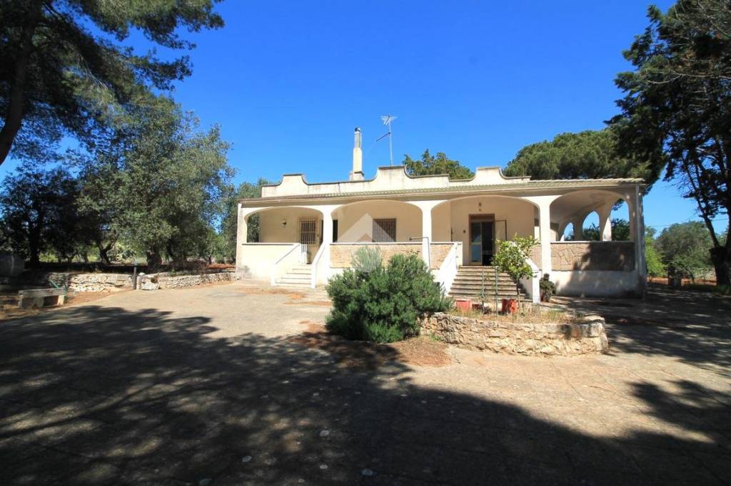 casa indipendente in vendita ad Ostuni