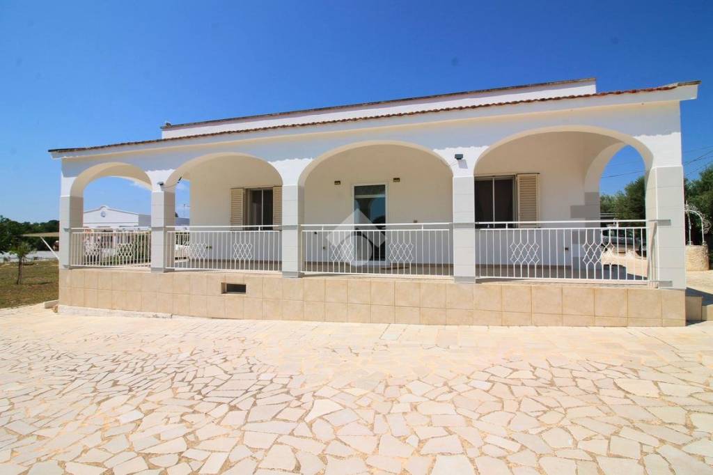 casa indipendente in vendita ad Ostuni