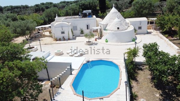 quadrivano in vendita ad Ostuni