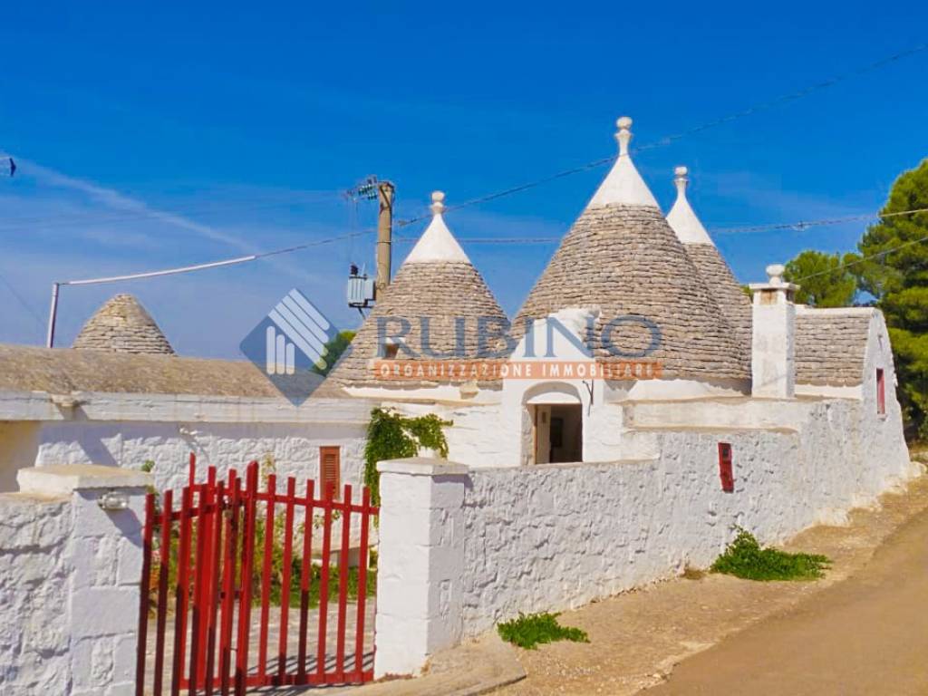 casa indipendente in vendita ad Ostuni