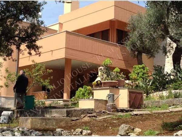 casa indipendente in vendita ad Ostuni