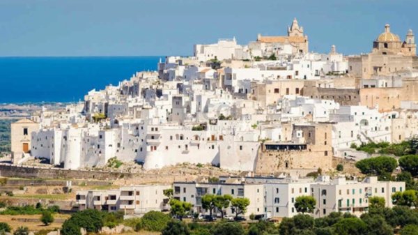 quadrivano in vendita ad Ostuni