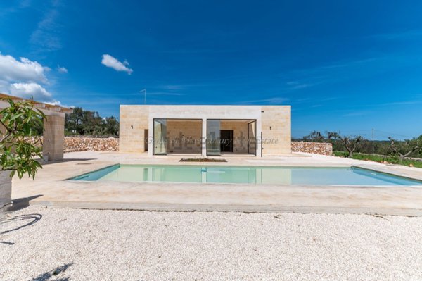 casa indipendente in vendita ad Ostuni