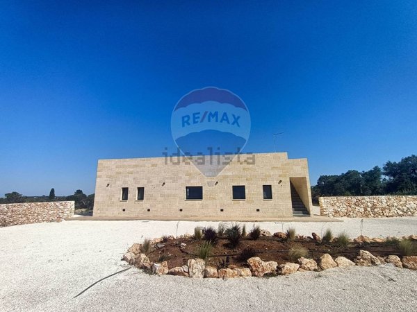 casa indipendente in vendita ad Ostuni