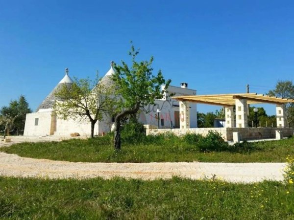 quadrivano in vendita ad Ostuni