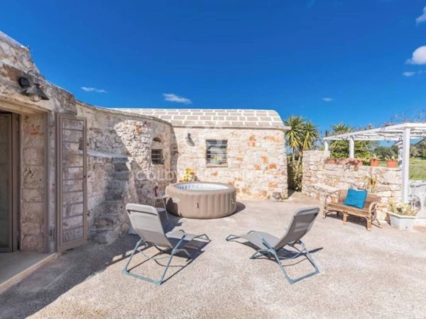casa indipendente in vendita ad Ostuni